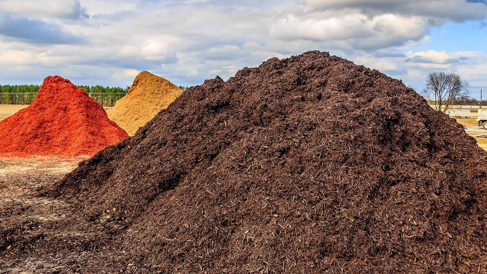 Mulch Delivery – American Mulch Producers